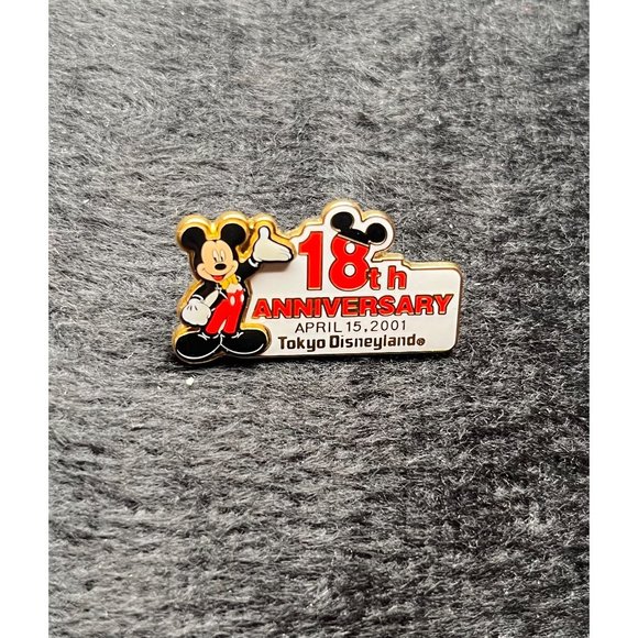Disney Other - 18th Anniversary‎ April 15th, 2001 Mickey Mouse Tokyo Disney Land Pin